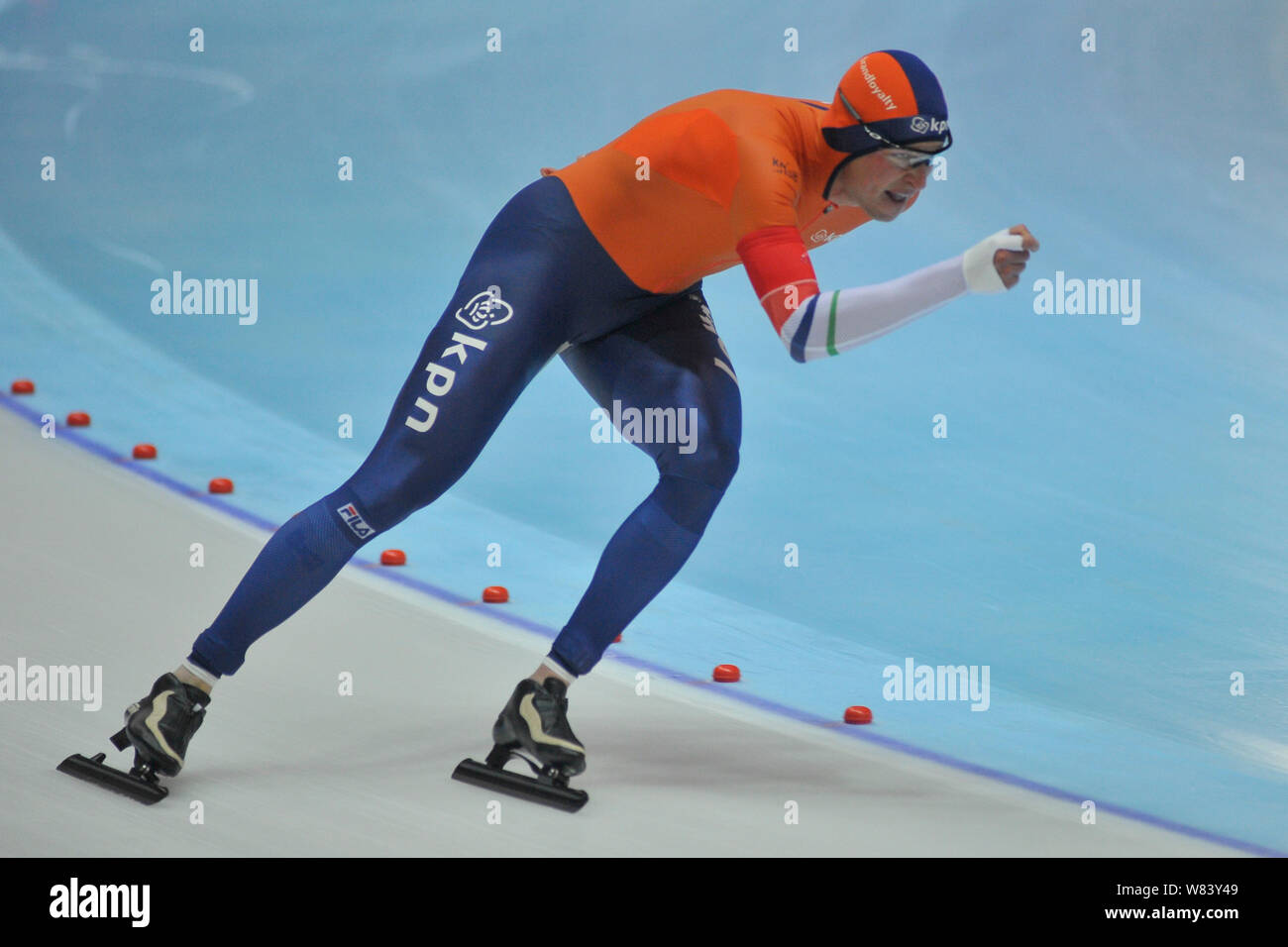 Dutch skater Sven Kramer competes during the men's 5000-meter Division A match of the ISU World Cup Speed Skating competition in Harbin city, northeas Stock Photo