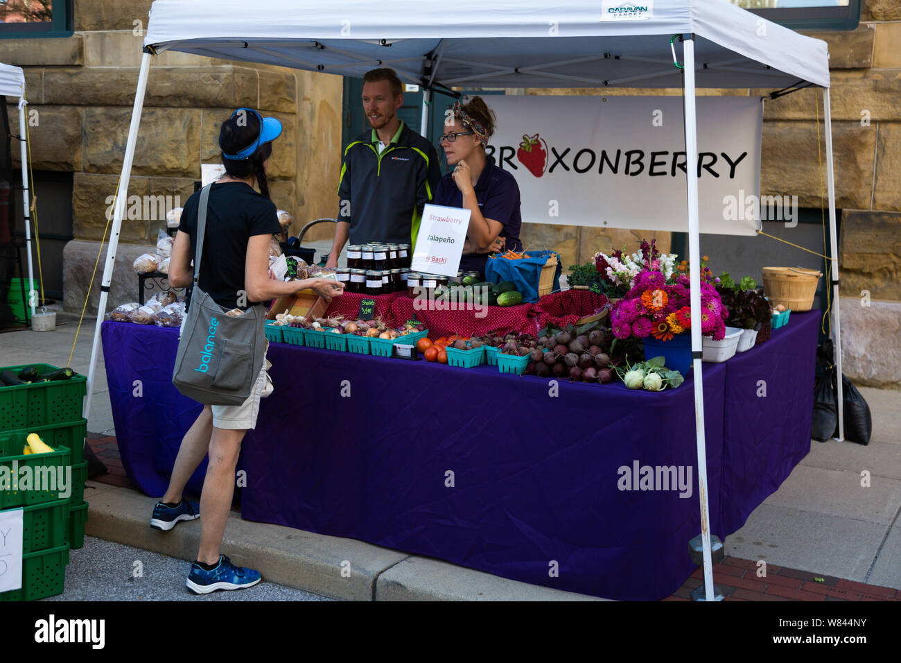 Vendors in the Broxonberry booth at Fort Wayne's Farmers' Market
