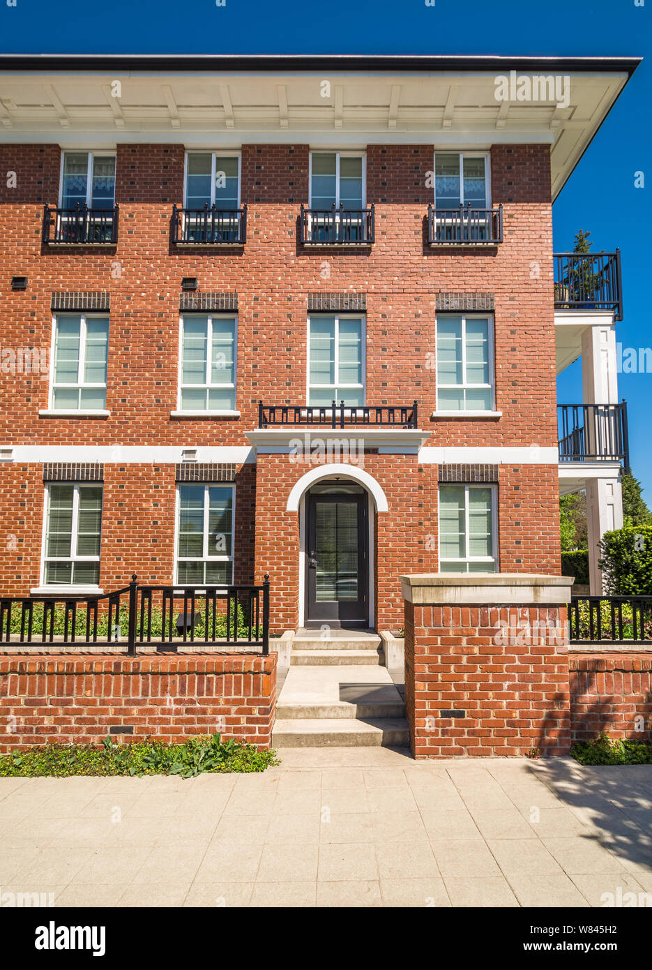 Apartment block door hires stock photography and images Alamy