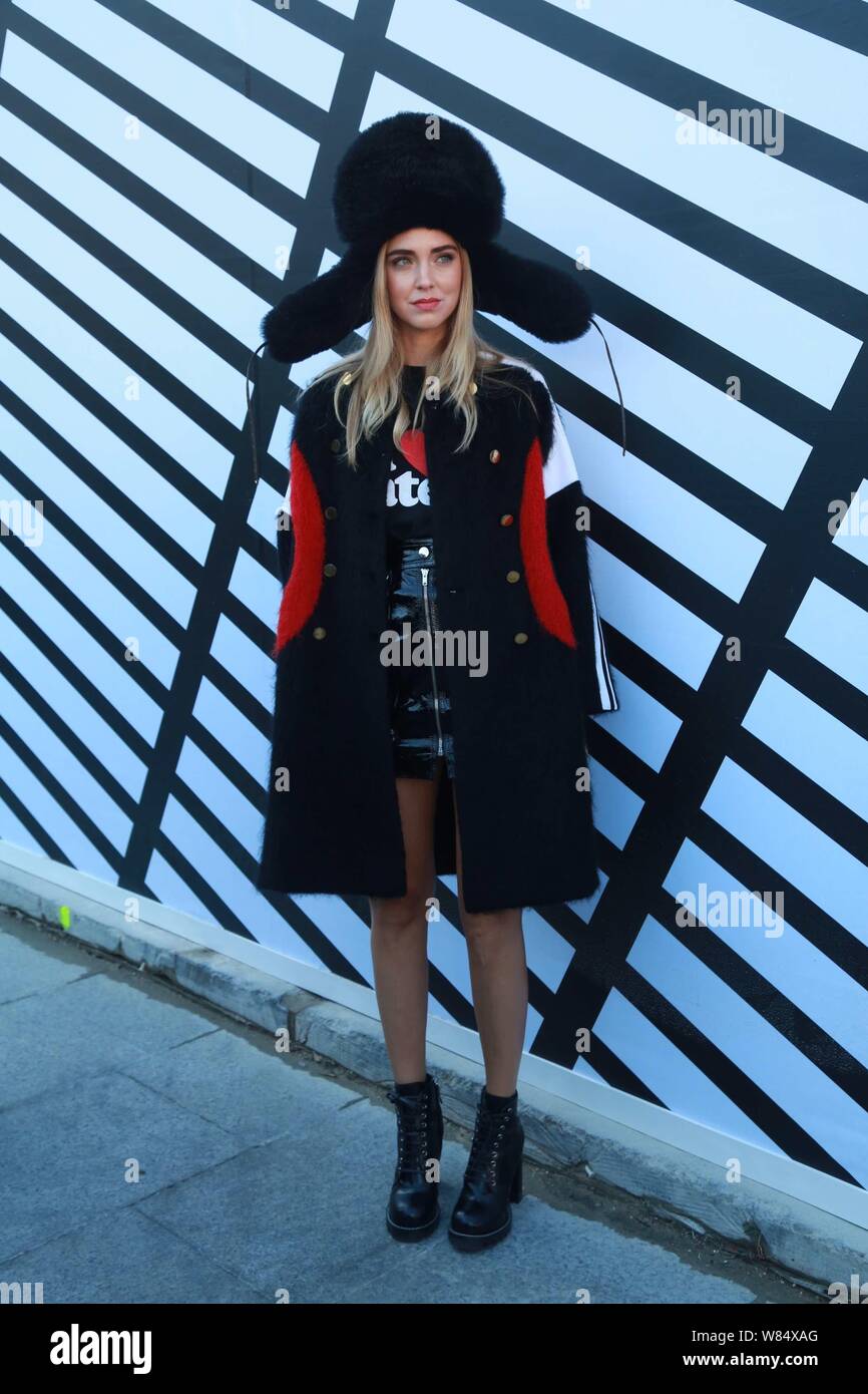 Chiara Ferragni attending the Louis Vuitton show as part of Paris Fashion  Week Womenswear Spring/Summer 2022 in Paris, France on October 05, 2021.  Photo by Aurore Marechal/ABACAPRESS.COM Stock Photo - Alamy