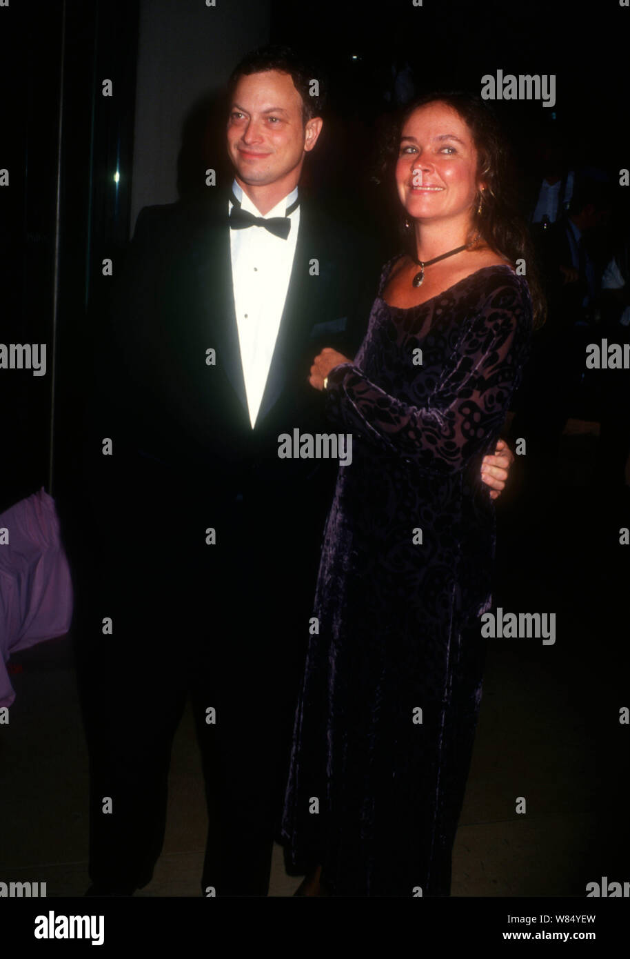 Beverly Hills, California, USA 28th October 1994 Actor Gary Sinise and Moira Harris attend the 1994 Carousel of Hope Ball to Benefit the Barbara Davis Center for Childhood Diabetes on October 28, 1994 at the Beverly Hilton Hotel in Beverly Hills, California, USA. Photo by Barry King/Alamy Stock Photo Stock Photo