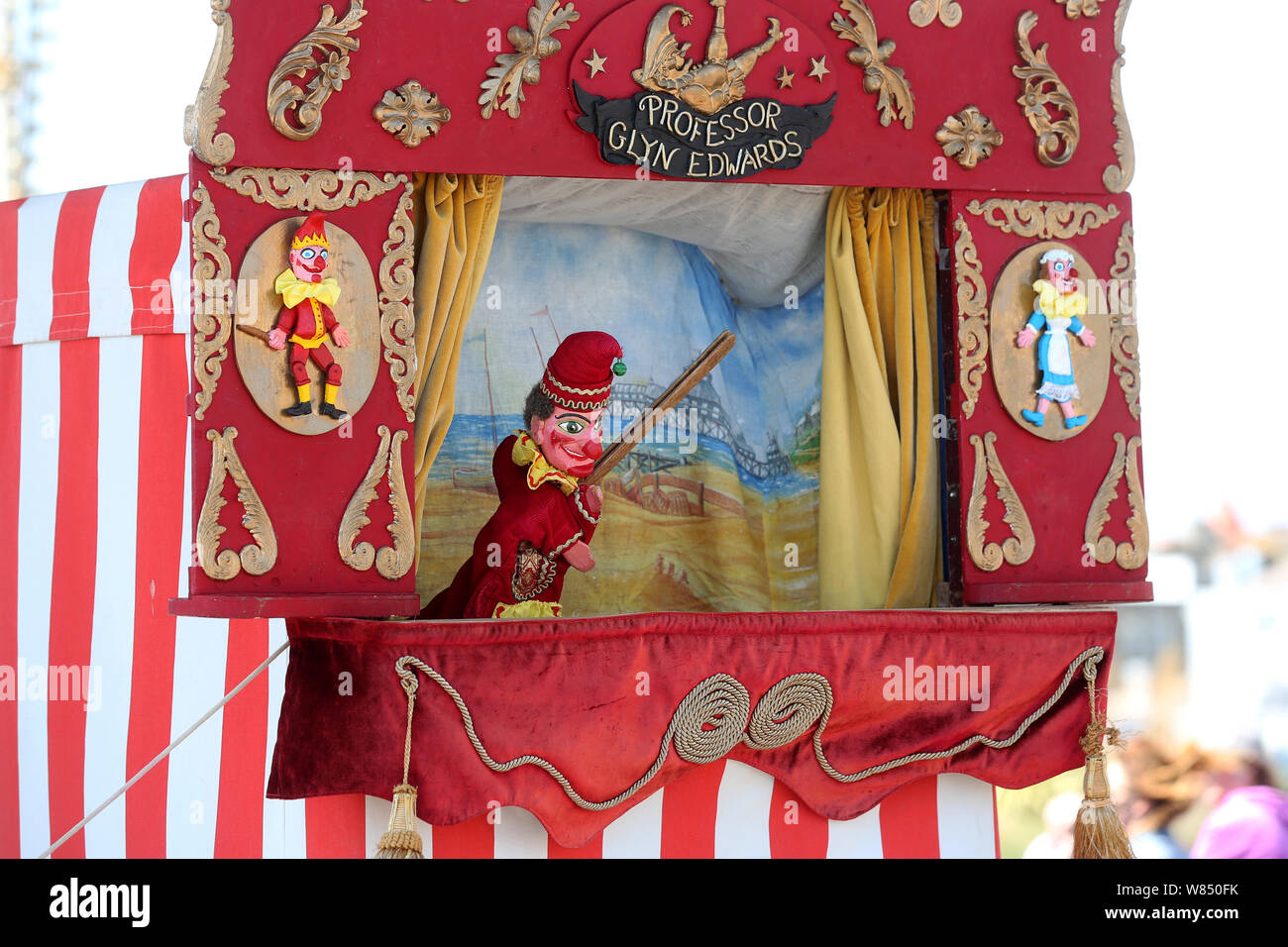 Punch and judy tent hires stock photography and images Alamy