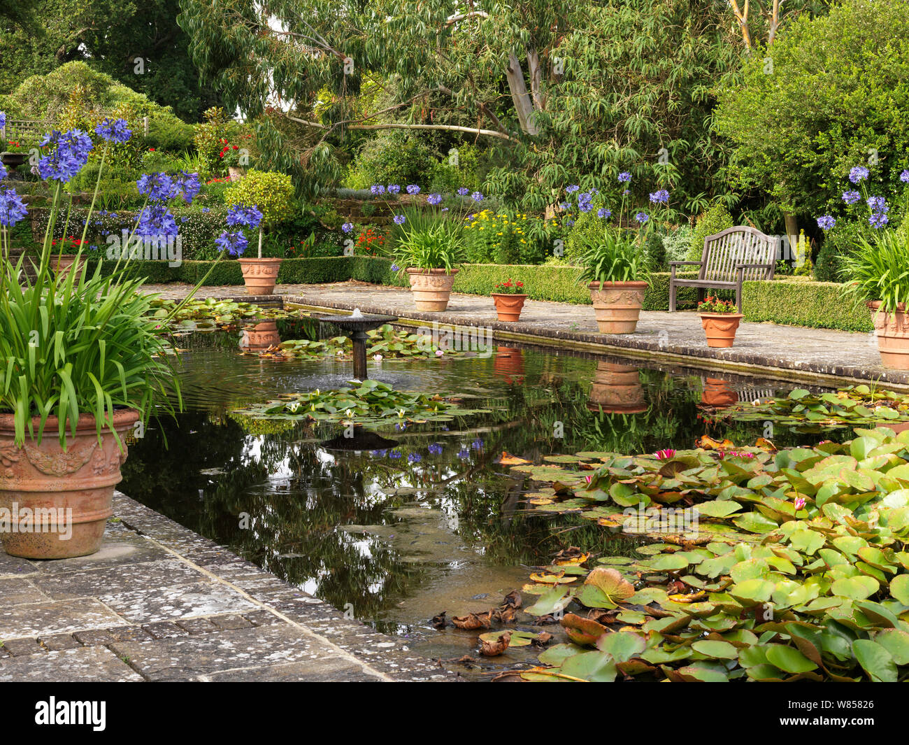 Borde Hill Gardens, Italian garden, Sussex, August 2012 Stock Photo - Alamy