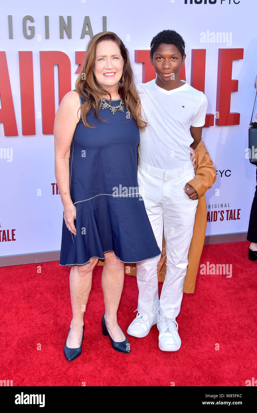 Los Angeles, USA. 06th Aug, 2019. Ann Dowd with Trust Arancio at the premiere of the Season 3 finale of the Hulu TV series 'The Handmaid's Tale: The Magd's Report' at the Regency Village Theater. Los Angeles, 06.08.2019 | usage worldwide Credit: dpa/Alamy Live News Stock Photo