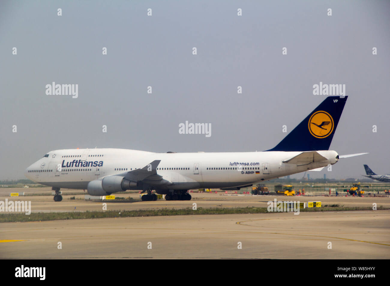 --FILE--A jet plane of Lufthansa is pictured at the Pudong International Airport in Shanghai, China, 4 May 2016.   Deutsche Lufthansa AG and Air China Stock Photo