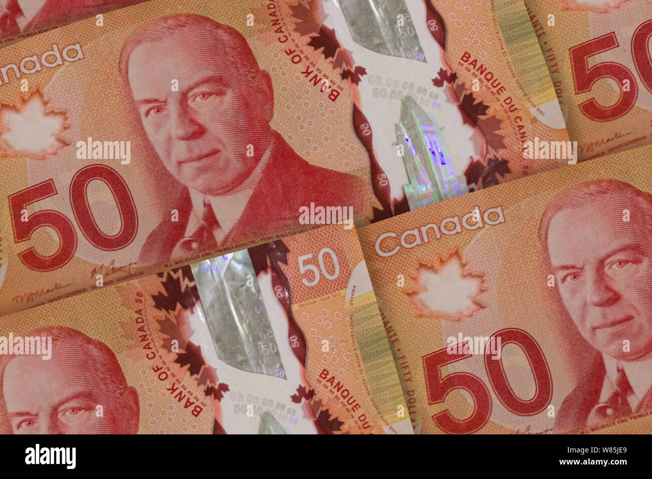 100 canadian dollar bill 50 hi-res stock photography and images