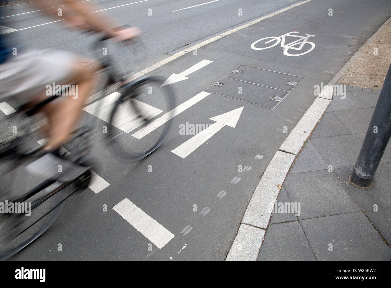 Cyclist on Cycle Lane; Frankfurt; Germany; German Stock Photo - Alamy