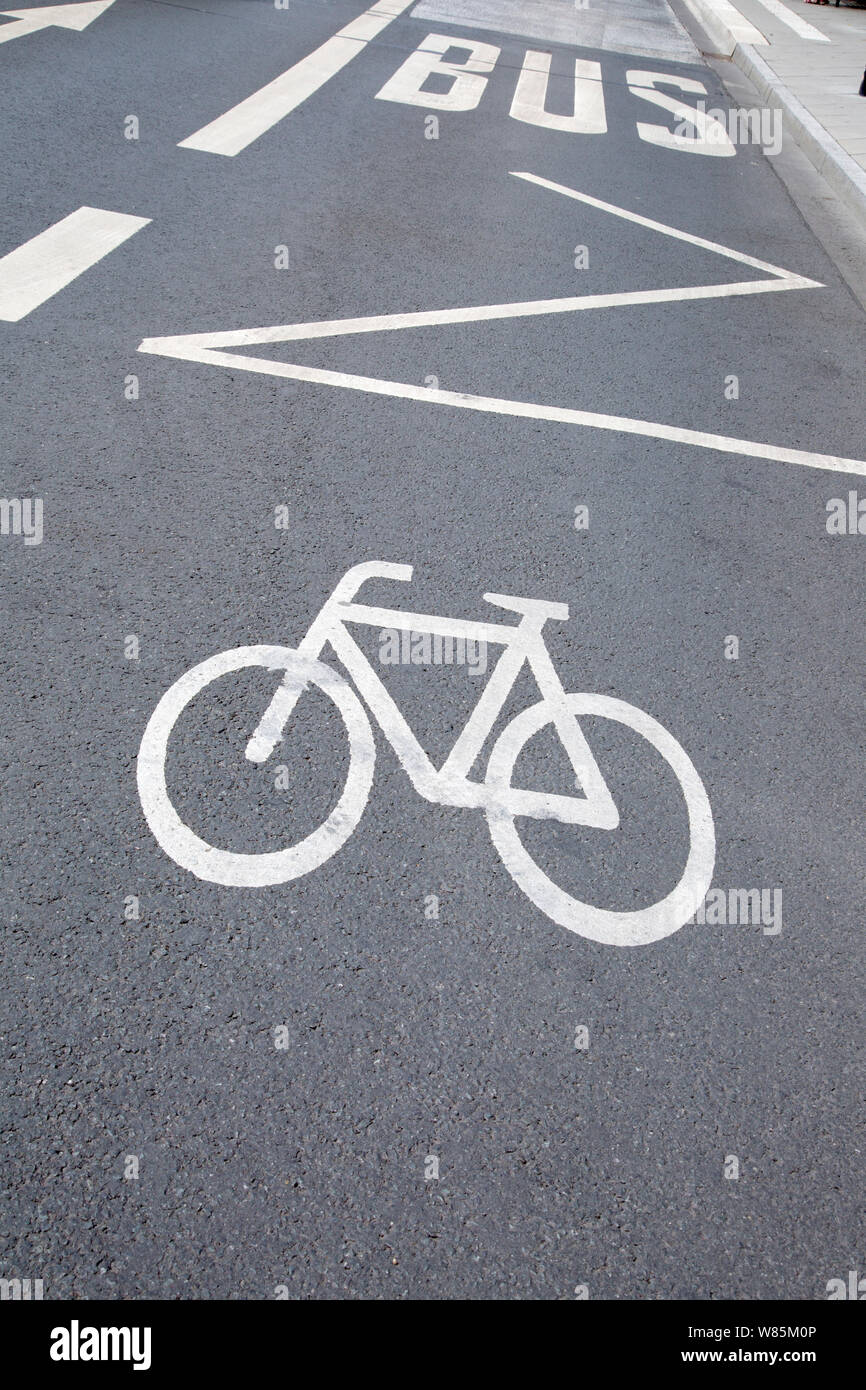 Cycle Path And Bus Lane; Frankfurt; Germany Stock Photo - Alamy