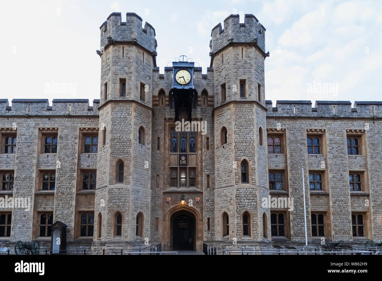 England, London, Tower of London, The Jewel House Stock Photo