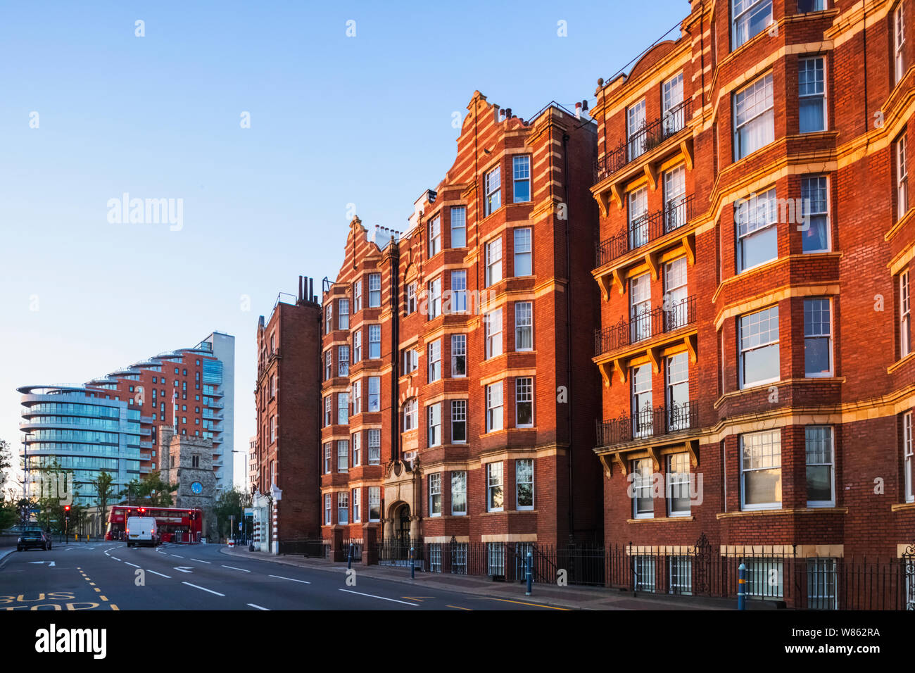 Lower road hires stock photography and images Alamy