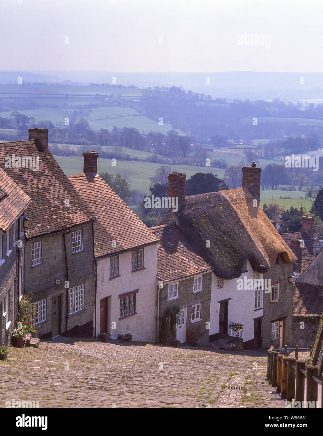 Gold Hill, Shaftesbury, Dorset, England, United Kingdom Stock Photo Alamy