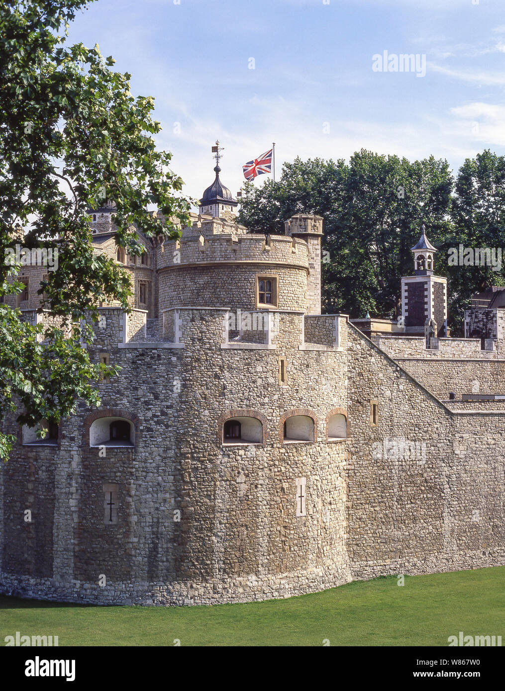 Outer walls of The Tower of London, Tower Hill, The London Borough of Tower Hamlets, Greater London, England, United Kingdom Stock Photo