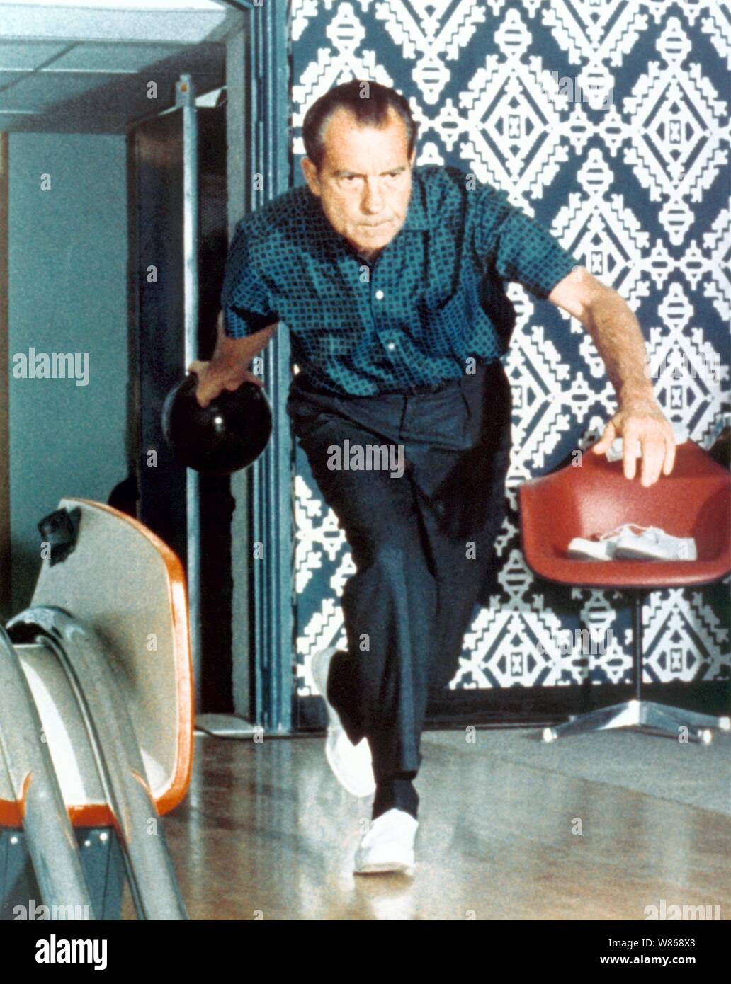 The American President Richard Nixon at the Bowling Alley in the White House in Washington DC on May 9, 1970. | usage worldwide Stock Photo