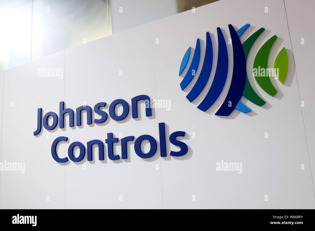 Johnson controls logo hires stock photography and images Alamy