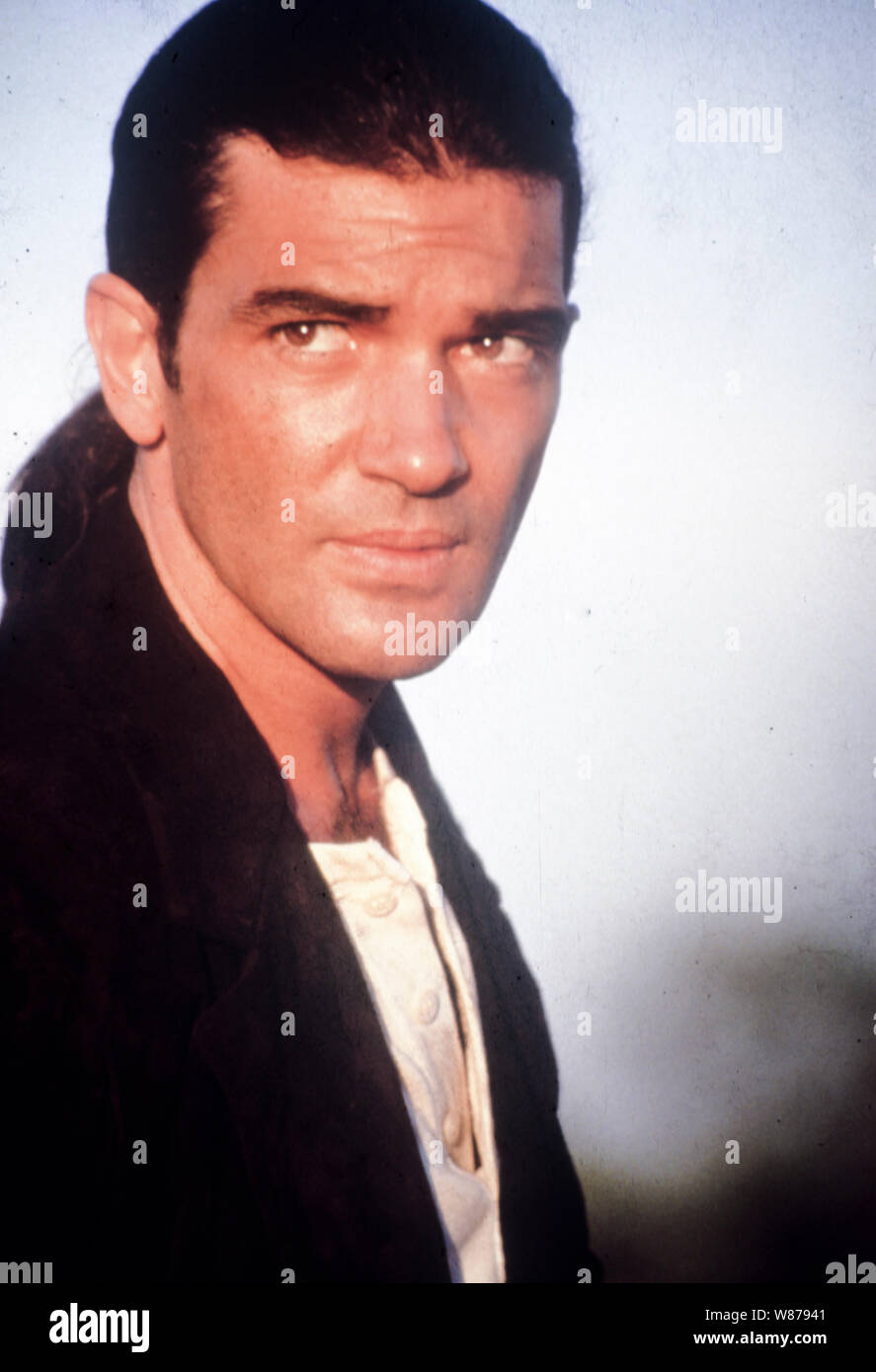 Desperado Movie Promo Button Antonio Banderas Pin 90s Vintage Film