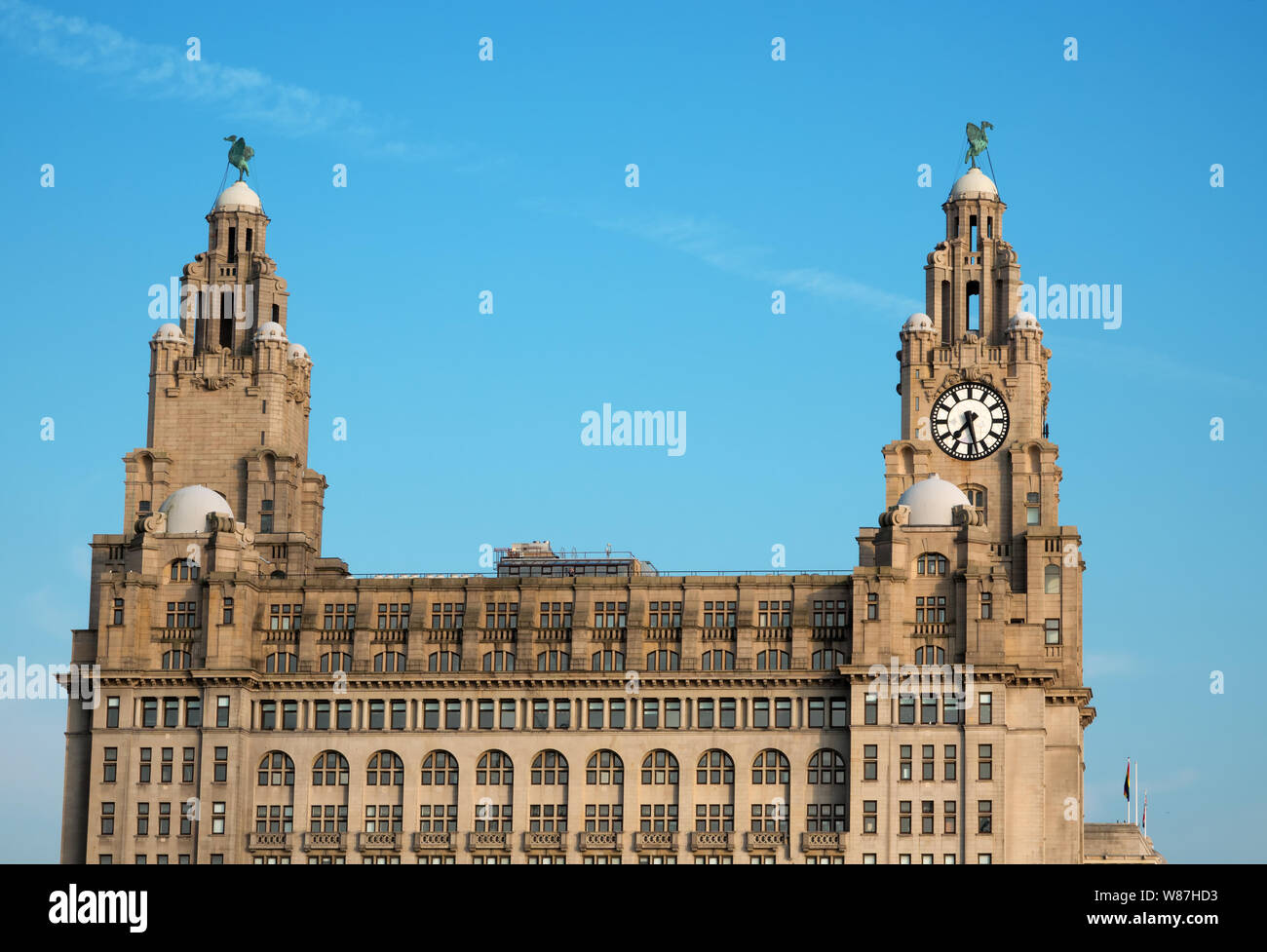 Side view of the Liver Building on Liverpool Waterfront Stock Photo