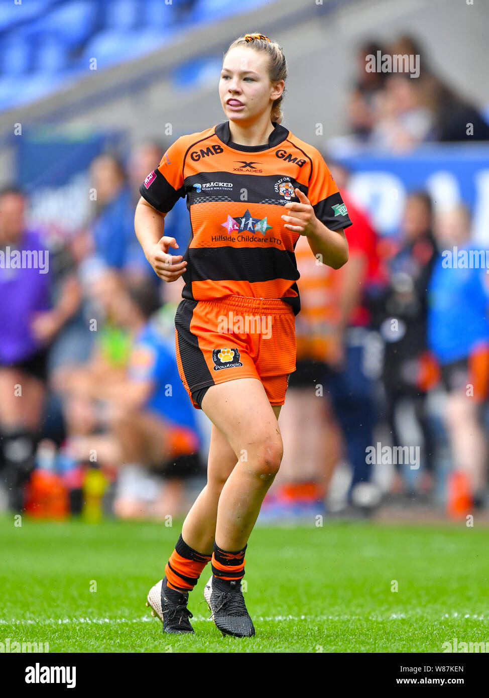Leeds castleford women hires stock photography and images Alamy