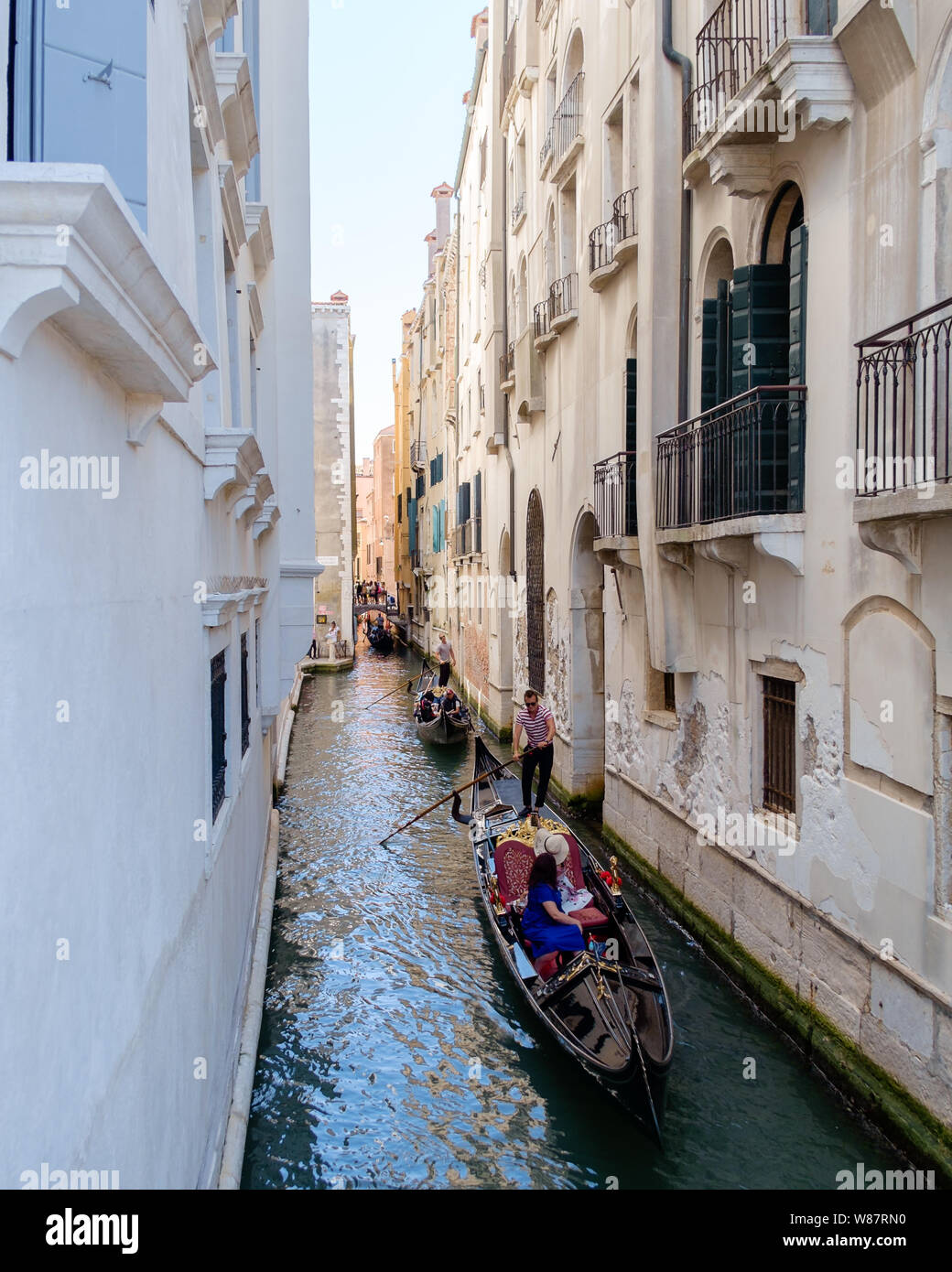 Gondola venice bucket list hi-res stock photography and images - Alamy