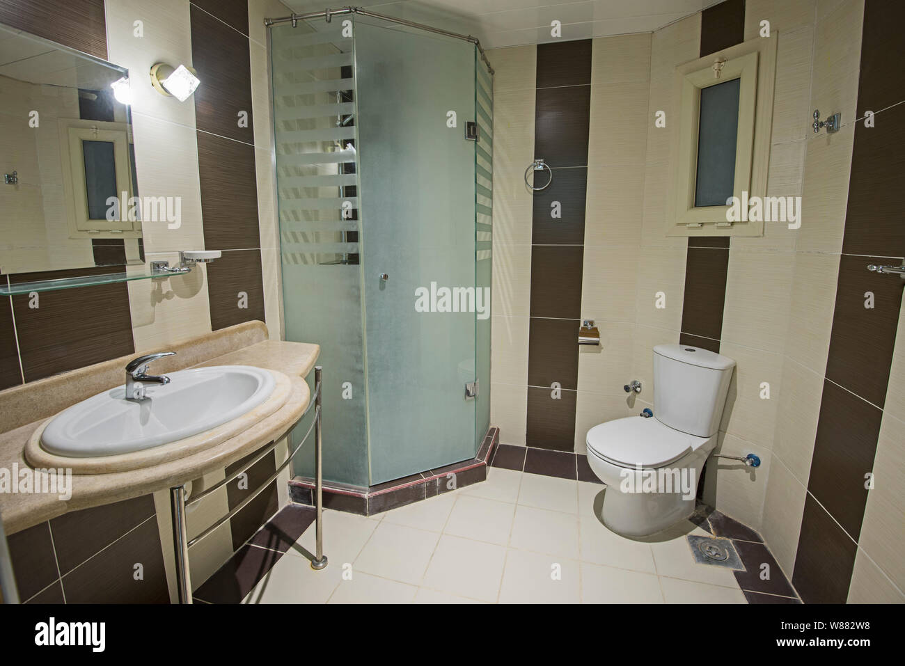 Toilet cubicle door hi-res stock photography and images - Alamy