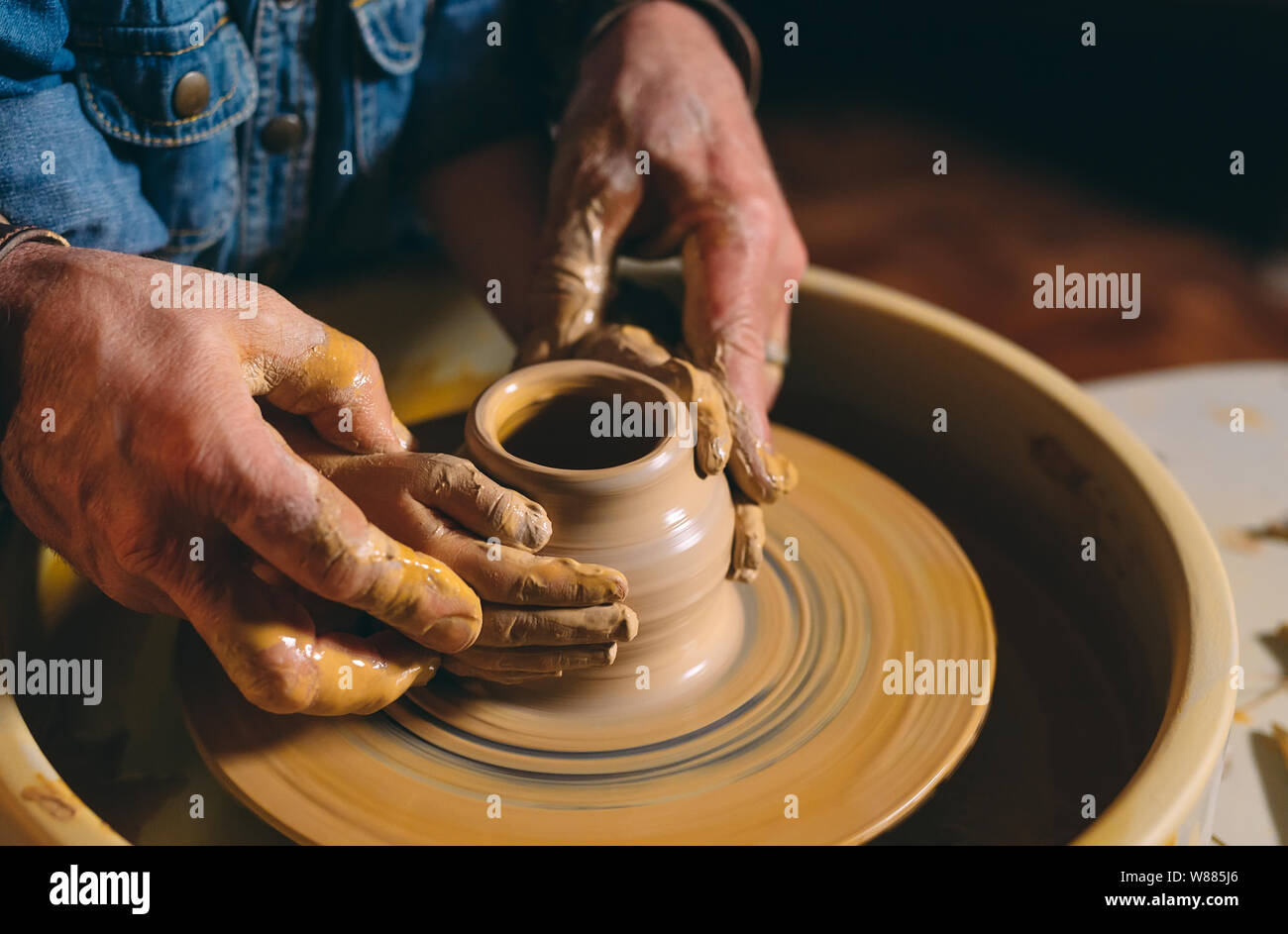 Pottery Wheel Hands High Resolution Stock Photography and Images - Alamy