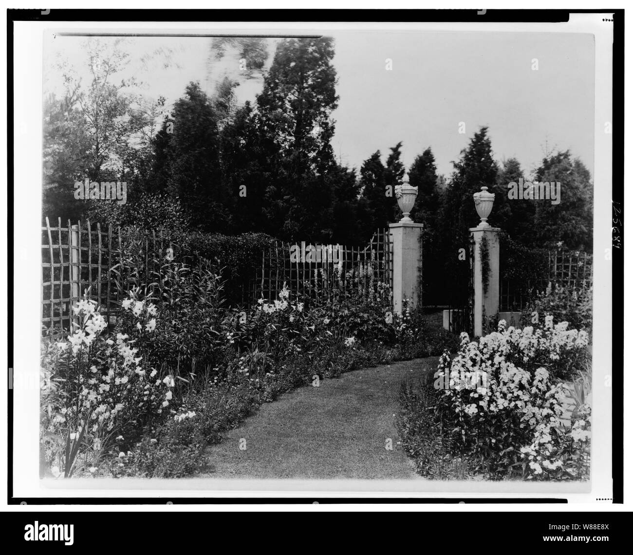 Beacon Hill House, Arthur Curtiss James house, Newport, Rhode Island
