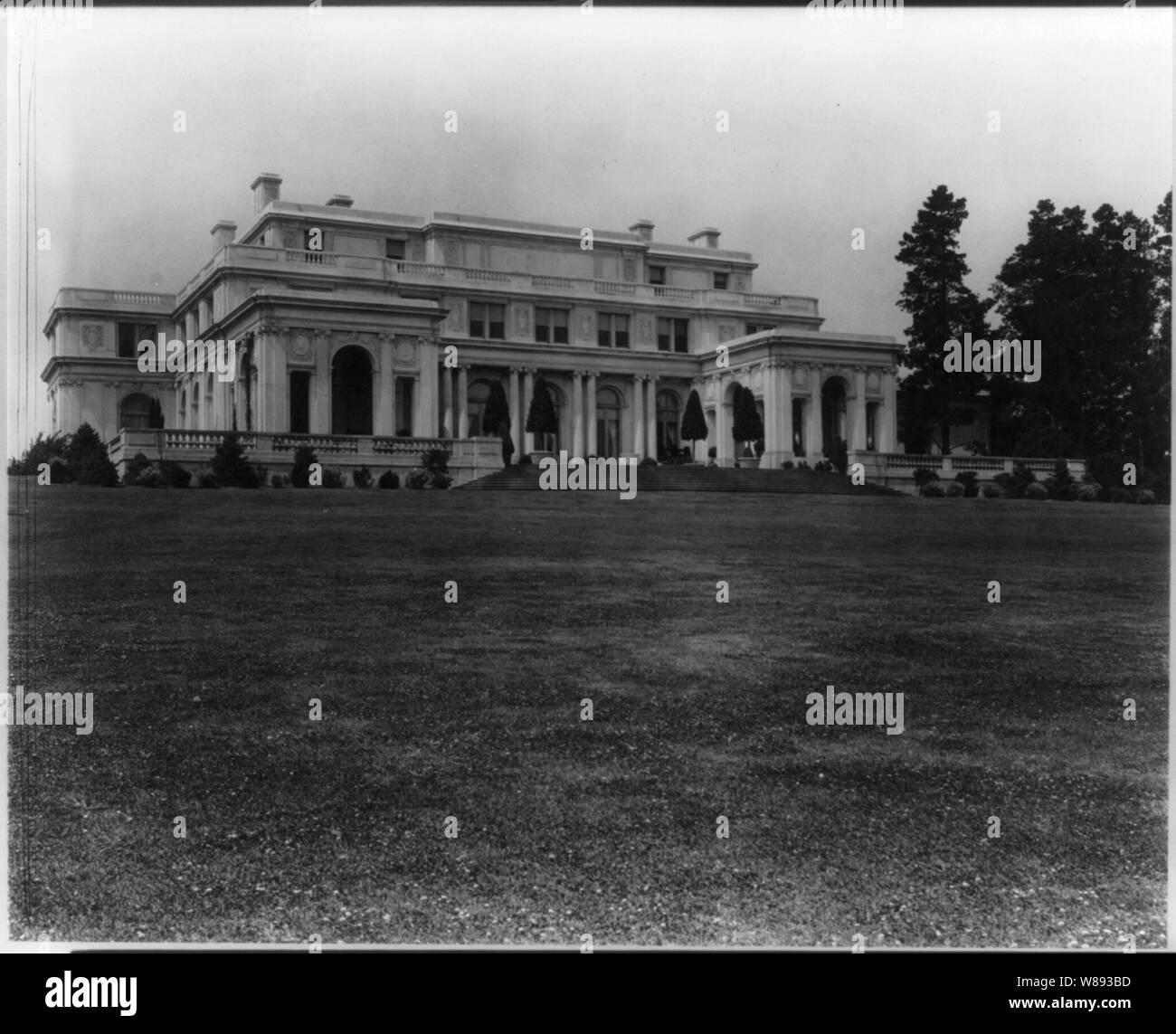 Uplands, Charles Templeton Crocker house, 400 Uplands Drive