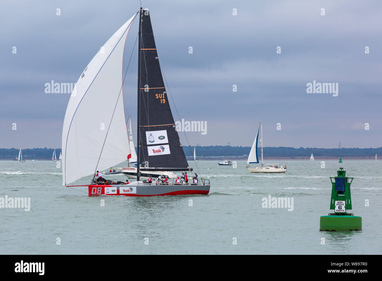 Fast 40 classic high performance race boats hi-res stock photography ...