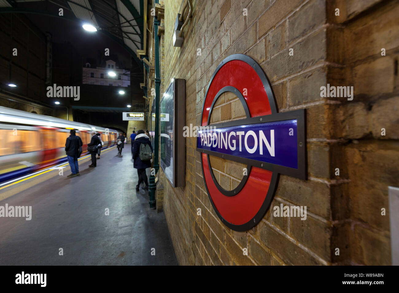 London Paddington London Underground station, district line westbound