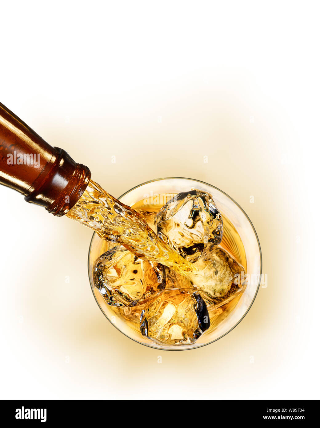 Cider with ice hires stock photography and images Alamy