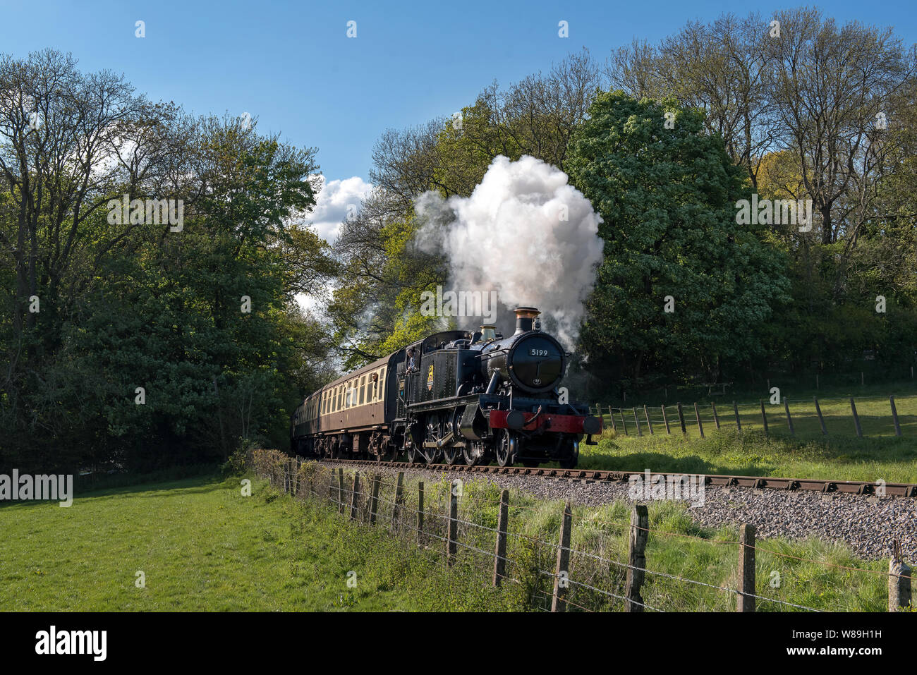 5199 Works a train on the West Somerset railway. Stock Photo