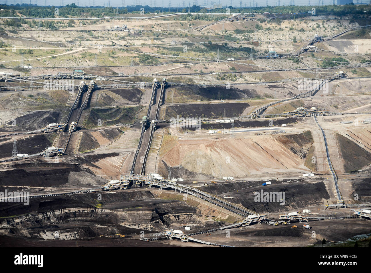 Belchatow Coal Mine in Belchatow, Poland. September 15th 2011 © Wojciech Strozyk / Alamy Stock