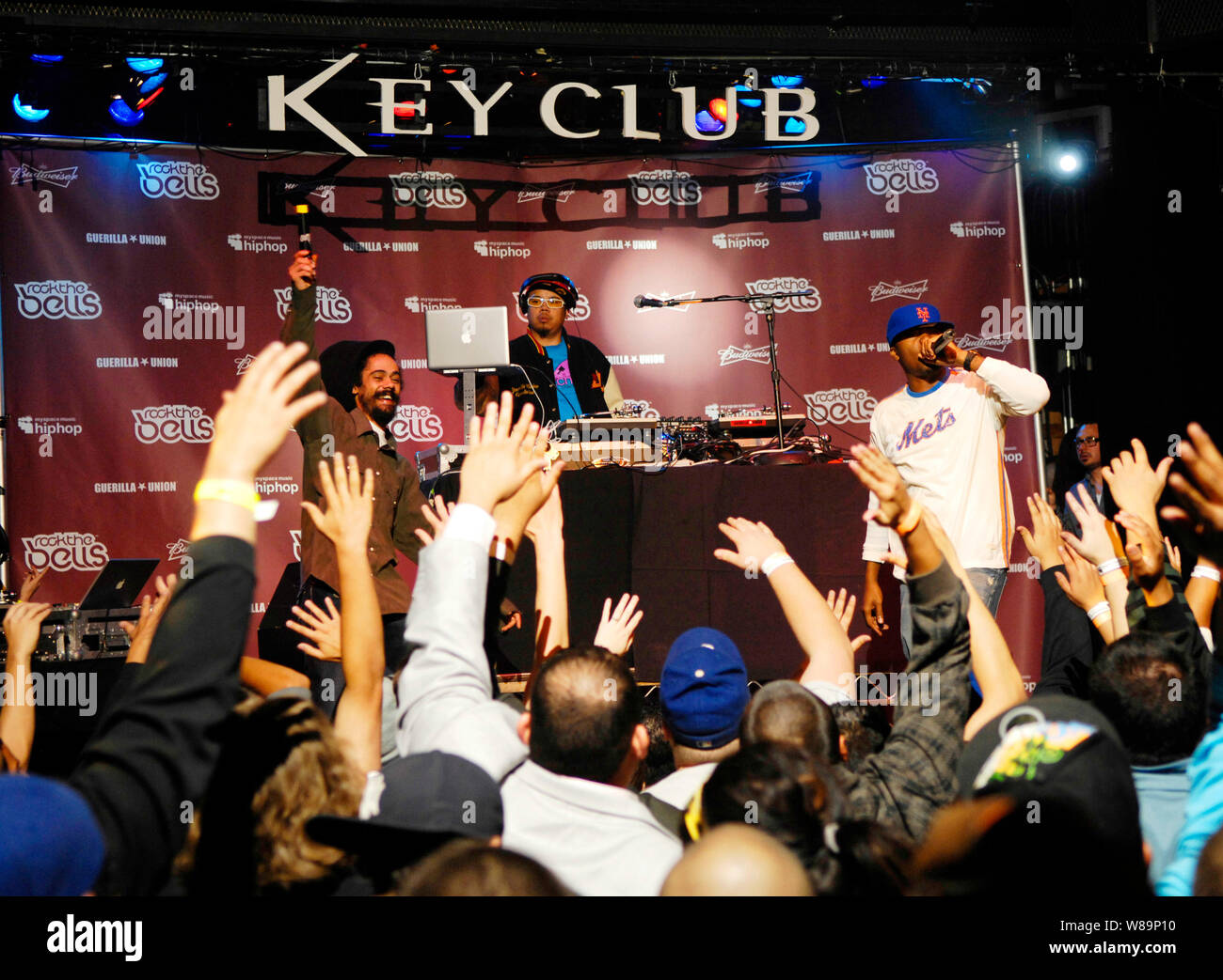 L R Damian Marley And Nas Perform At The Rock The Bells 09 Festival Press Conference Launch Party At The Key Club On April 7 09 In West Hollywood California Stock Photo Alamy