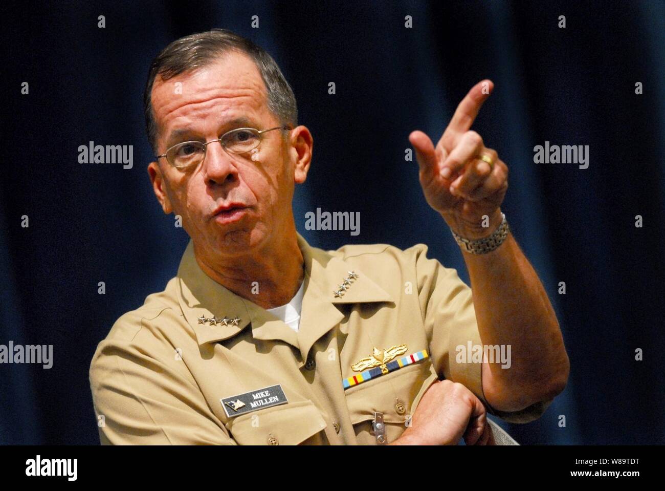 Navy leaders hi-res stock photography and images - Alamy Navy leaders hi-res stock photography and images - Alamy