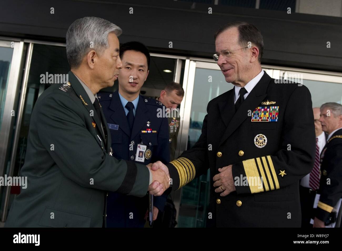 Koo kim hires stock photography and images Alamy