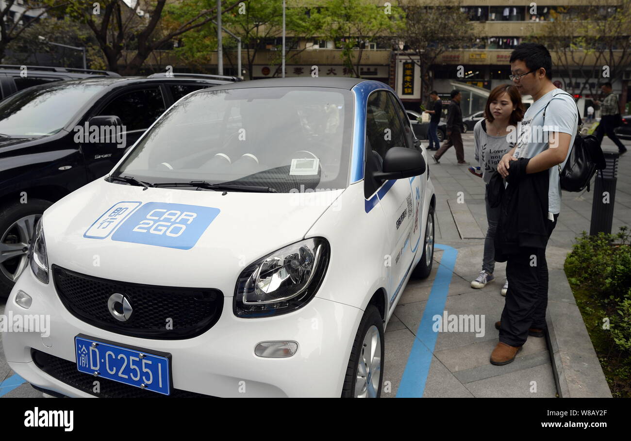 Smart Car2go High Resolution Stock Photography And Images Alamy