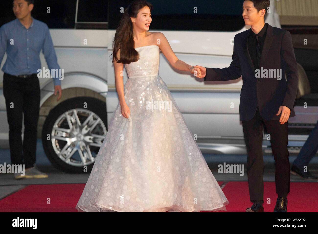South Korean Actress Song Hye Kyo Left And Actor Song Joong Ki Arrive On The Red Carpet For The 52nd Paeksang Arts Awards Also Known As The Baeksan Stock Photo Alamy