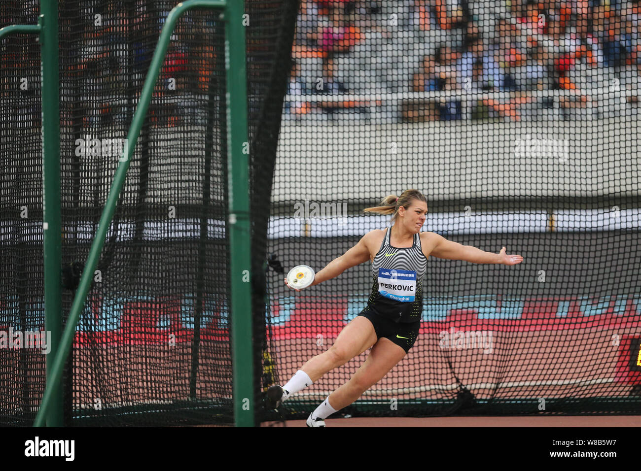 Womens discus hi-res stock photography and images - Page 2 - Alamy