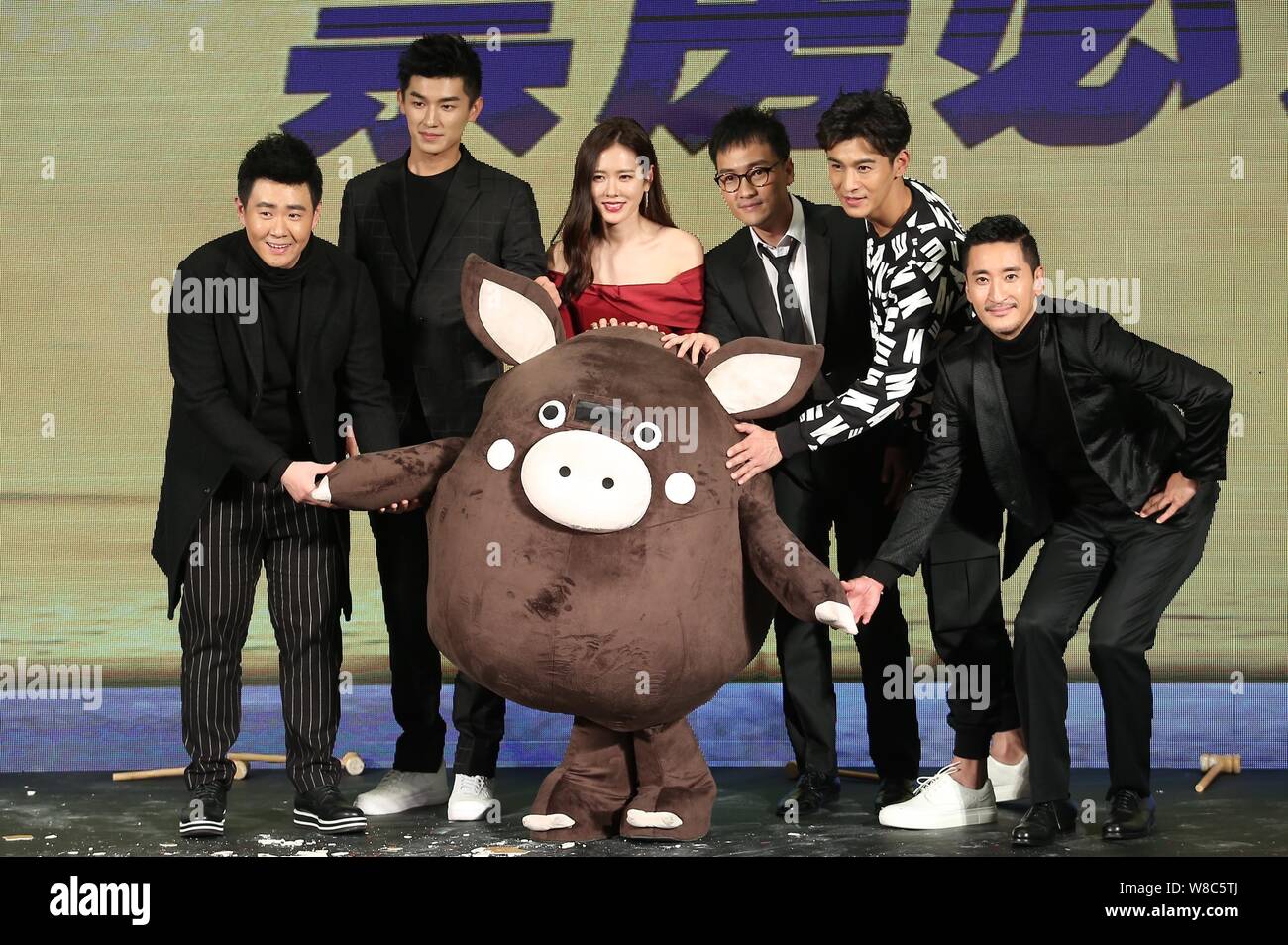 (From left) Chinese actors Ding Wenbo and Yang Xuwen, South Korean