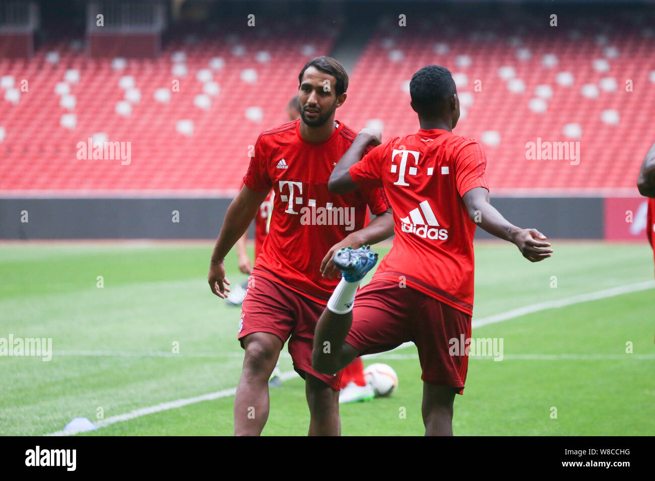 Medhi Benatia of Bayern Munich FC, left, takes part in a training session for the Audi Football Summer Tour China 2015 in Beijing, China, 17 July 2015 Stock Photo