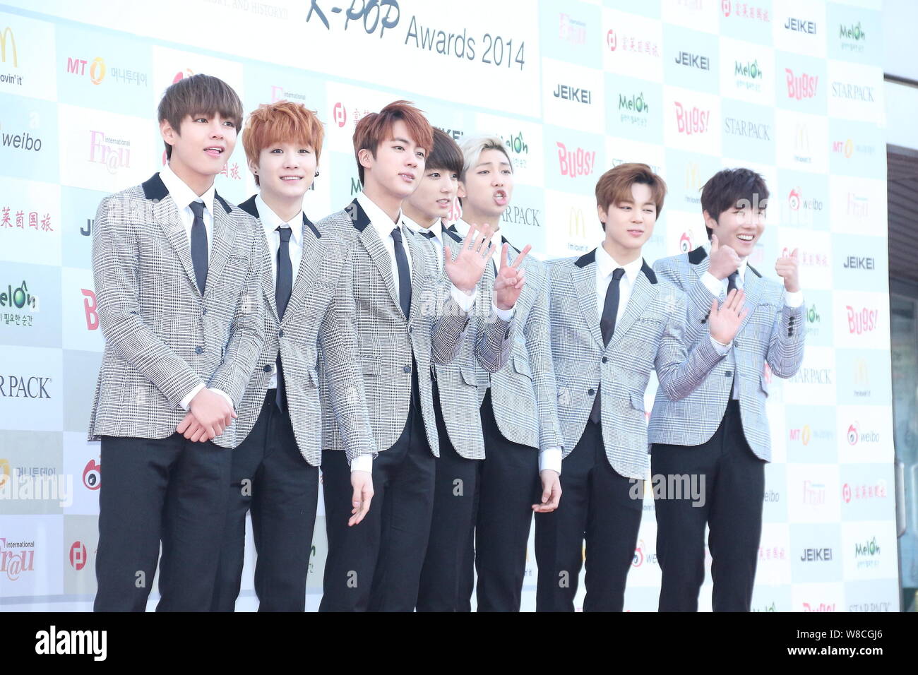 Members Of South Korean Pop Group Bangtan Boys Pose On The Red Carpet For The 4th Gaon Chart K Pop Awards In Seoul South Korea 28 January 15 Stock Photo Alamy