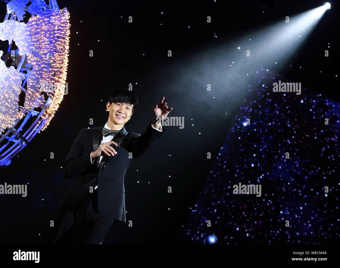 Jj lin album hi-res stock photography and images - Alamy