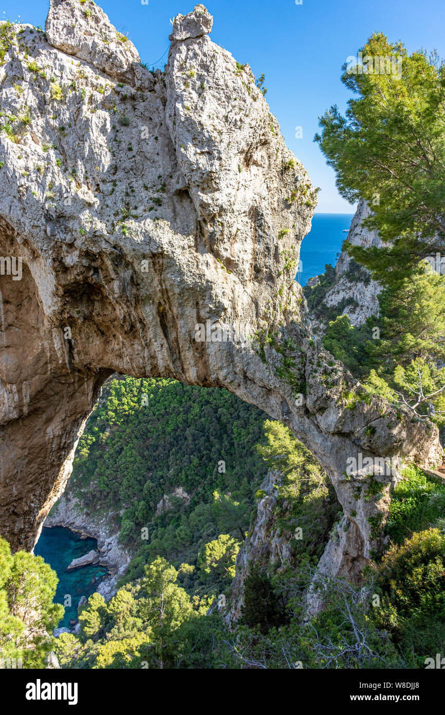 Italy, Capri, panorama and details of the natural arch Stock Photo - Alamy
