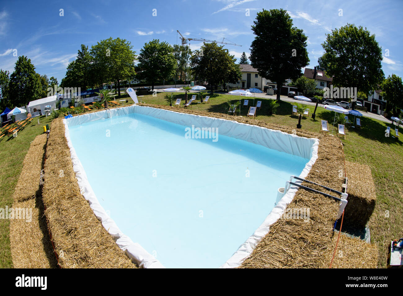 Hay Bale Pool High Resolution Stock Photography And Images Alamy
