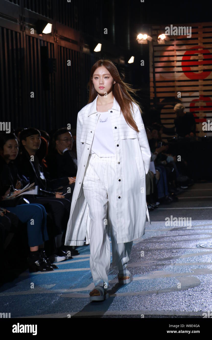 Lee Sung Kyung in Singapore for the opening of Louis Vuitton exhibition
