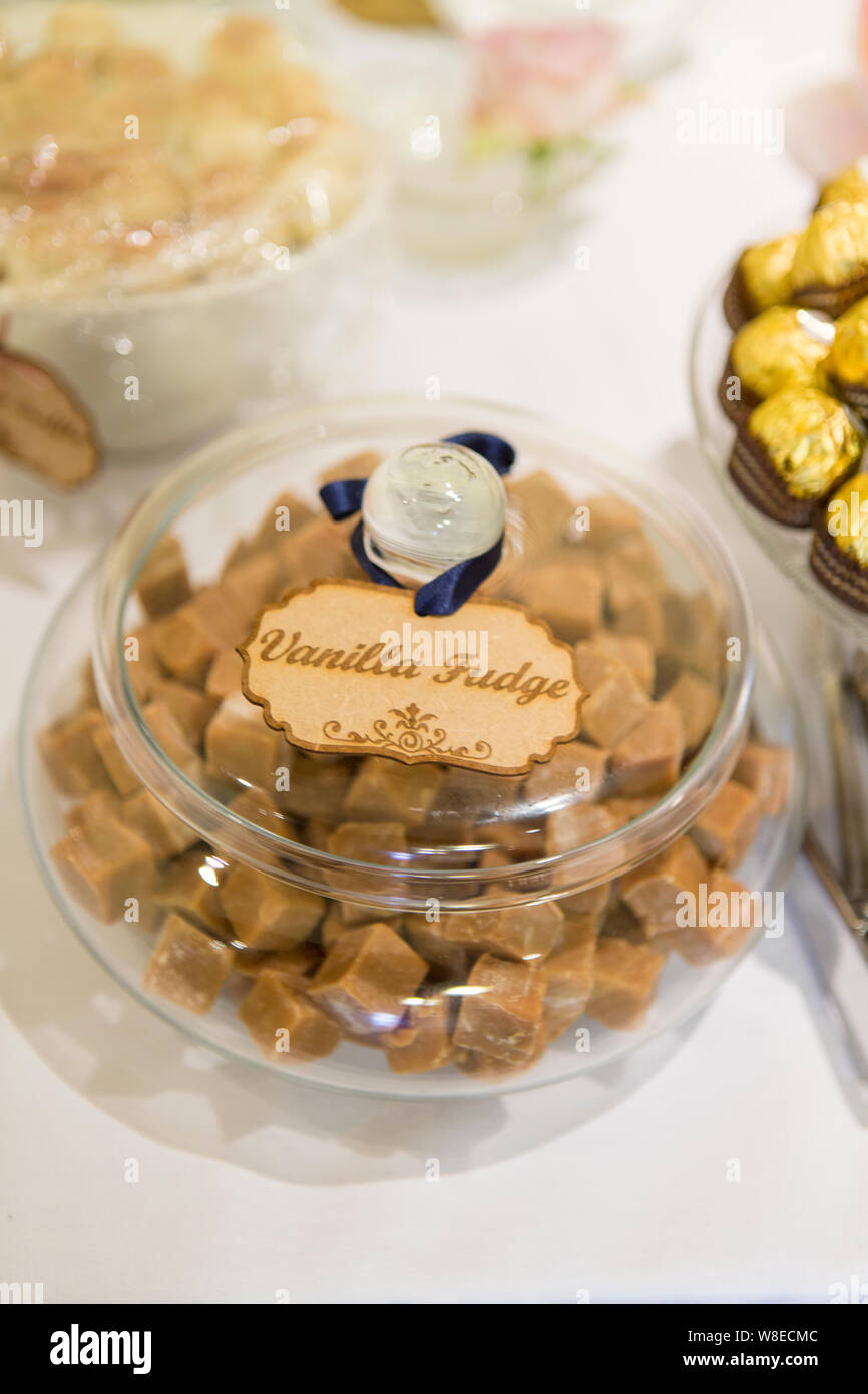 Sweets bags and jars hi-res stock photography and images - Alamy