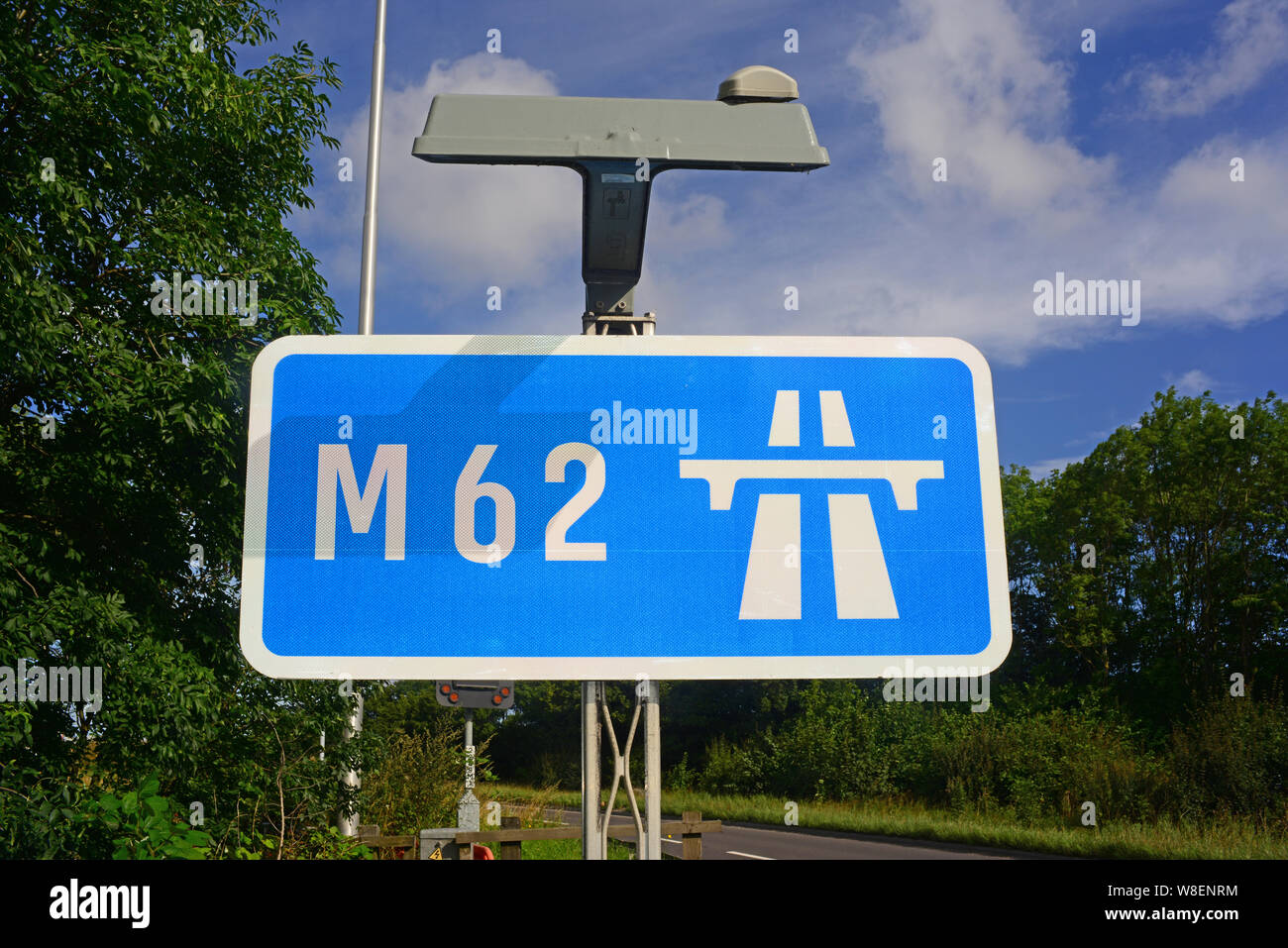 M62 motorway sign hi-res stock photography and images - Alamy