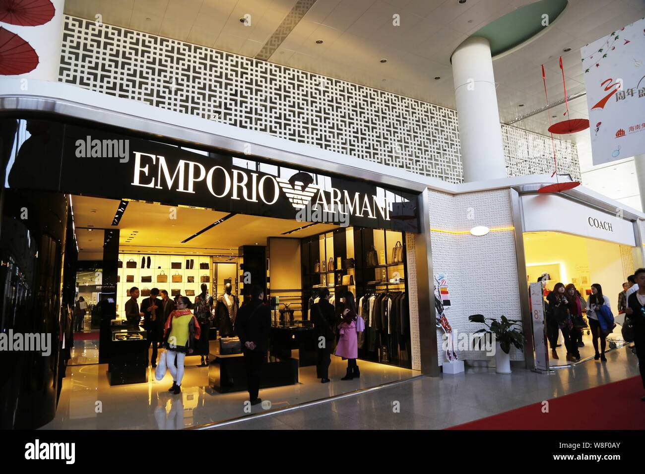 Emporio armani quest mall online