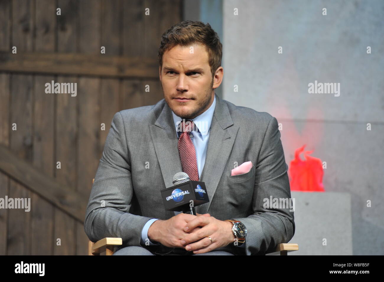 American actor Chris Pratt attends a press conference for his movie 'Jurassic World' in Beijing, China, 26 May 2015. Stock Photo