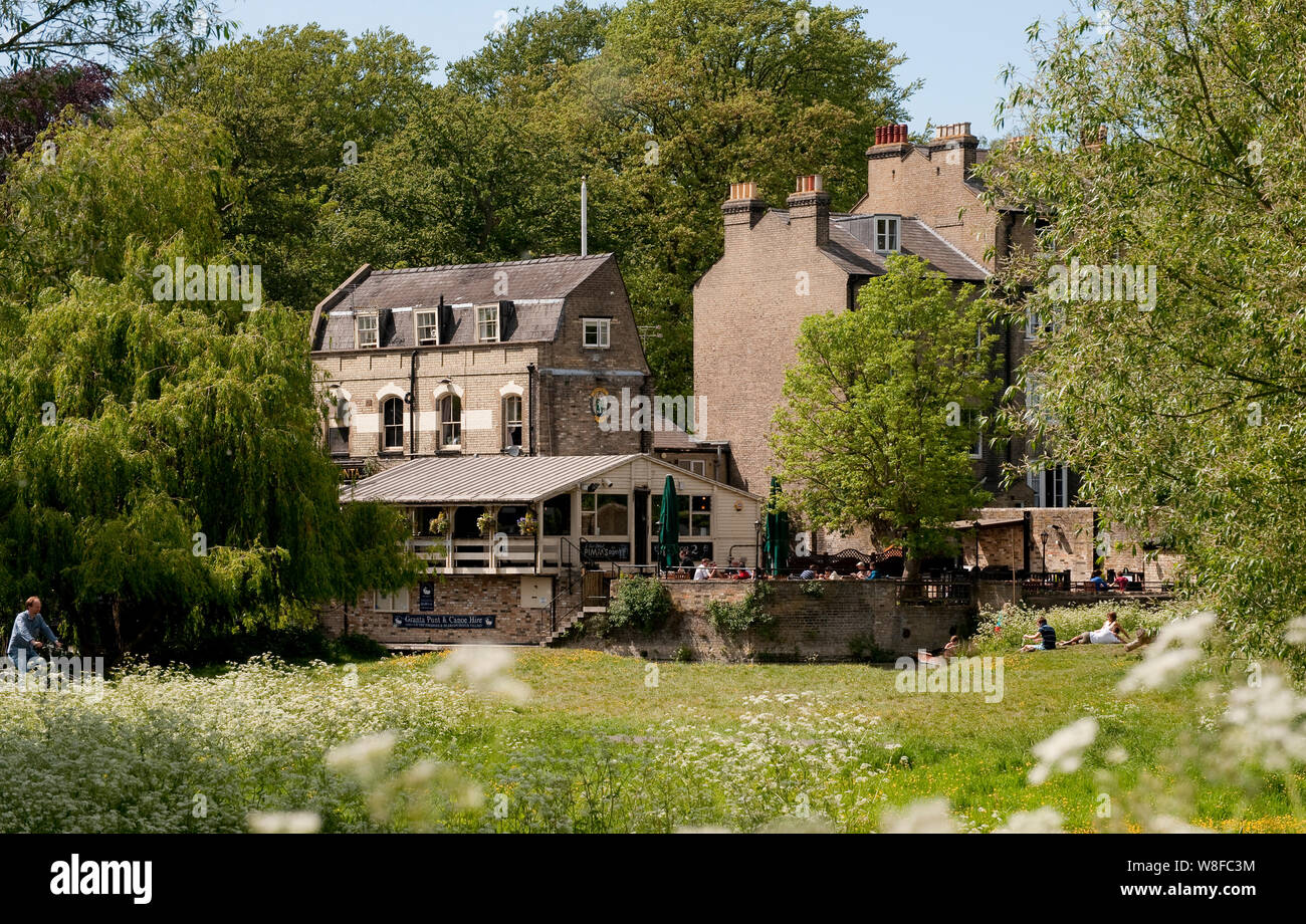 Pub at the side of the River Cam in the city of Cambridge, England. Stock Photo