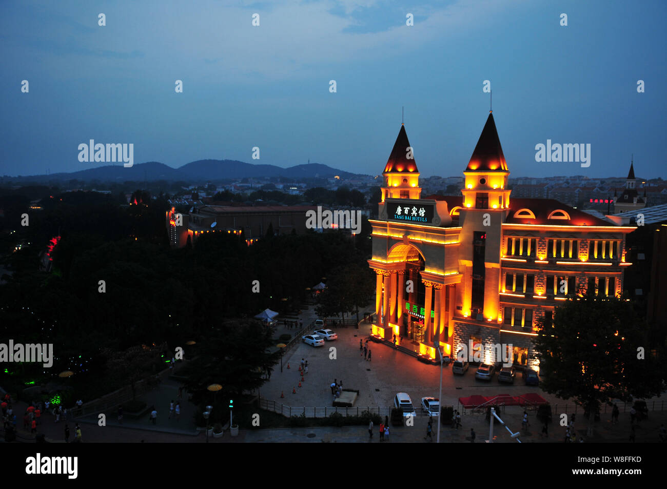 --FILE--Night view of Beidaihe, Qinhuangdao city, north China's Hebei province, 13 July 2010.   China's leaders will hold their annual policymaking me Stock Photo